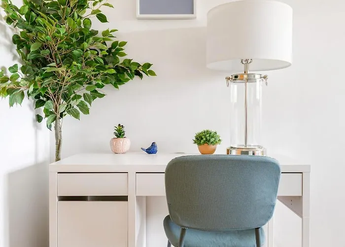 Cozy Getaway For Long-term